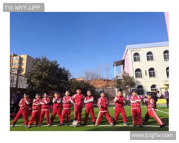 足球明星卡盲袋带你领略足球魅力与收藏乐趣的完美结合 足球明星卡盲袋带你领略足球魅力与收藏乐趣的完美结合