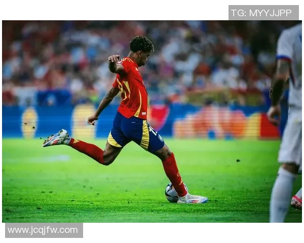 全球足球巨星精彩瞬间汇聚图赏析与回顾 全球足球巨星精彩瞬间汇聚图赏析与回顾